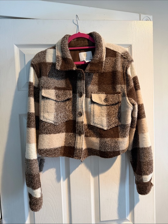 House of Harlow Jackets & Blazers - House of Harlow 1960 Brown & Cream Plaid Cropped Shacket